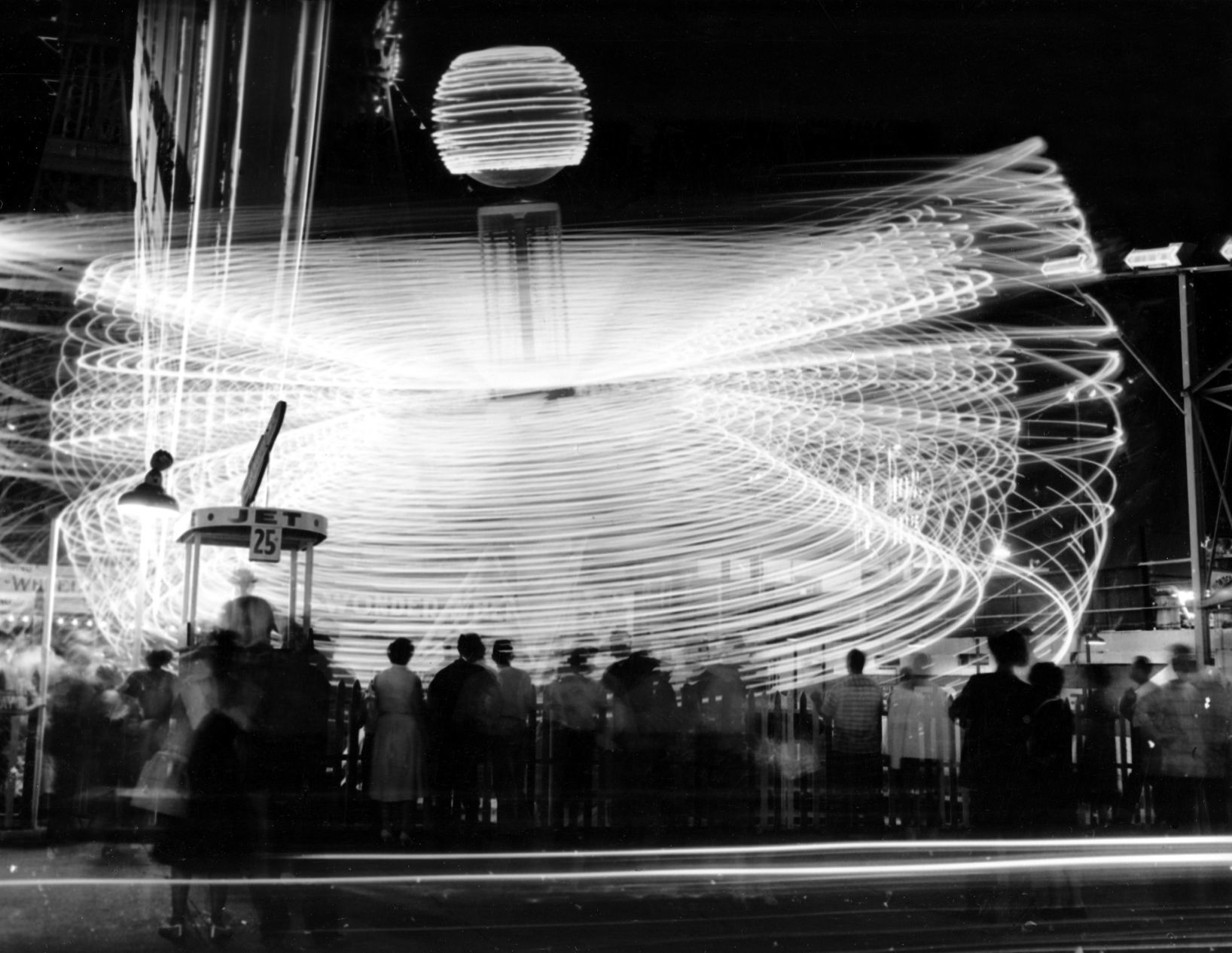 1953: NYC CONEY ISLAND RIDE